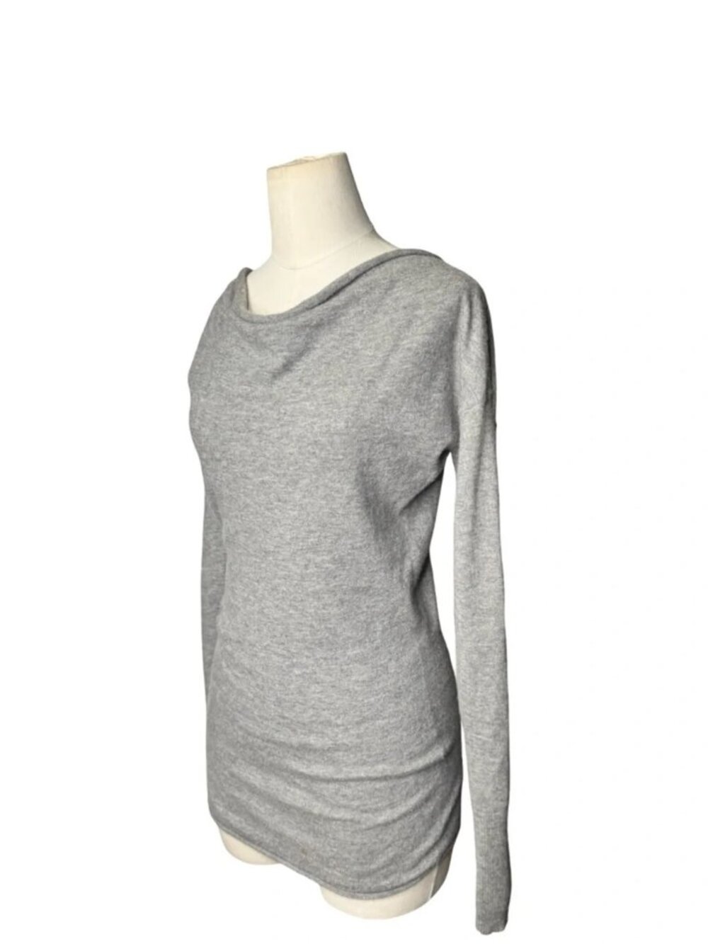 Athleta Drishti Gray Off-Shoulder Open-Back 100% Cashmere Sweater - Picture 1 of 8
